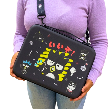 Estuche BadzMaru iPad 11”