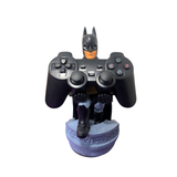 Soporte para Celular y Control Figura Coleccionable Batman (20–23cm) – Organizador de Escritorio Gamer y Geek