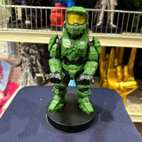 Soporte para Celular y Control Figura Coleccionable Master Chief (20–23cm) – Organizador de Escritorio Gamer y Geek