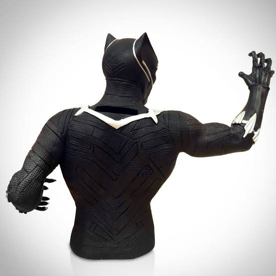Alcancía de Black Panther– Figura Super Héroe Decorativa para Ahorrar (9”)
